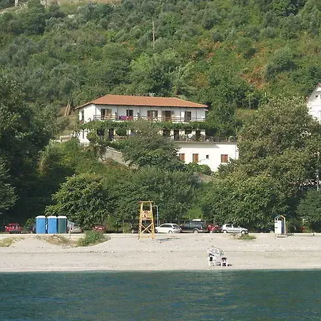Papa Nero And * Agios Ioannis (Thessaly)